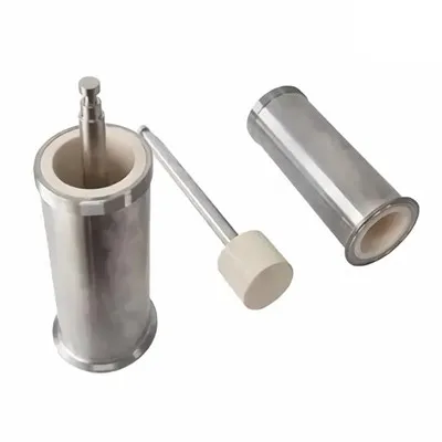 Bơm piston gốm